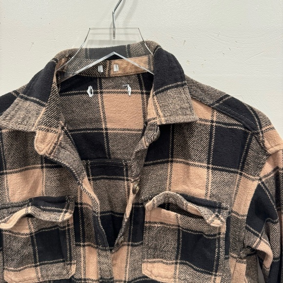 Hollister Loose Fit Button Down Long Sleeve Plaid Shirt Brown Tan - Picture 5 of 8